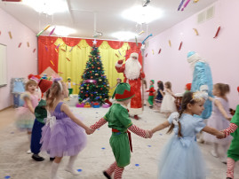 Новогодний утренник Новогодний утренник.
